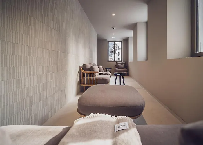 Joseph's House By Mountain 3*